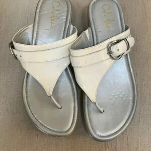 White Cole Haan Nike Air Thong Sandals. Size 10
